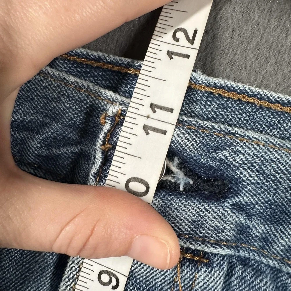 Levis 501 Jeans Mens 34x32 Blue Straight Leg Button Fly Regular Fit Denim Stains